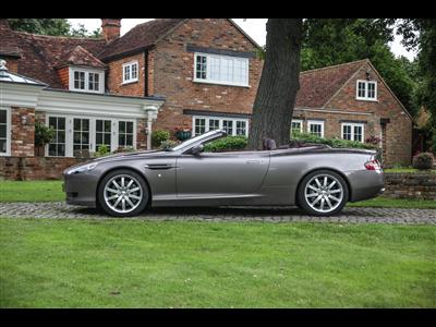 Aston Martin+DB9